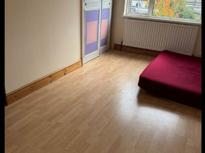 Room in a Shared House, Yeading Avenue Rayners Lane, HA2