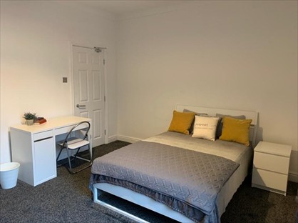 Room in a Shared House, Miller Street, WA4