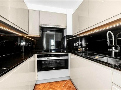 Room in a Shared Flat, New Providence Wharf, E14