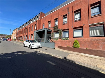 1 Bed Flat, Liverpool Road, LU1