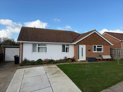 3 Bed Bungalow, Badgers Field, BN10