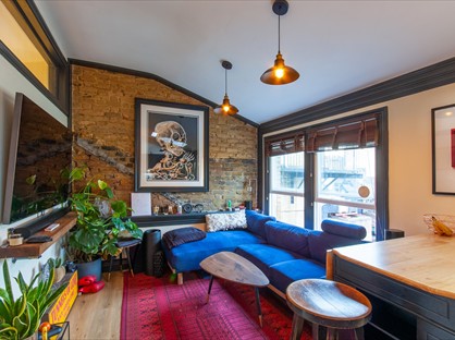 1 Bed Flat, Bateman Street, W1D