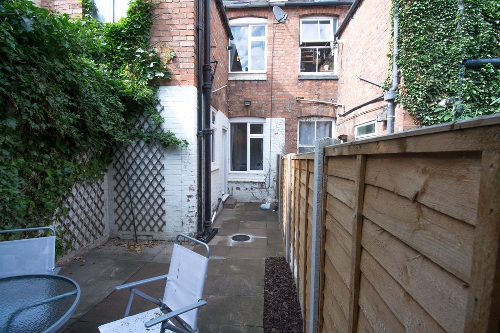 Additional image 5 of Room in a Shared House, St Albans Road, LE2, N1 7GU