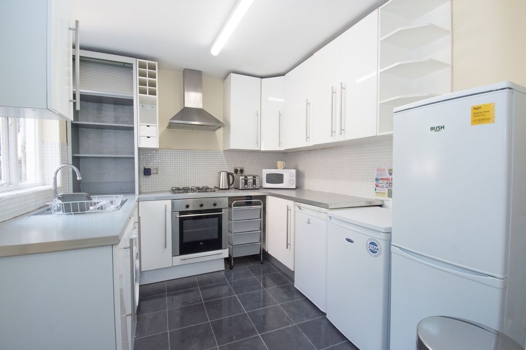 Room in a Shared House, St Albans Road, LE2, N1 7GU