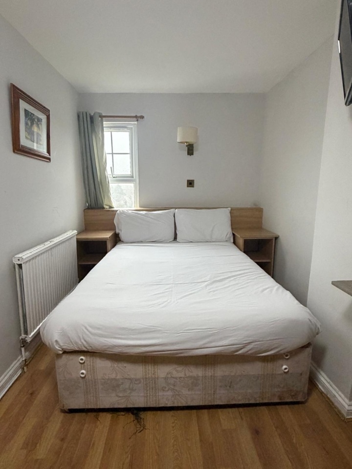 Additional image 9 of Bedsit, Coley Avenue, RG1, N1 7GU