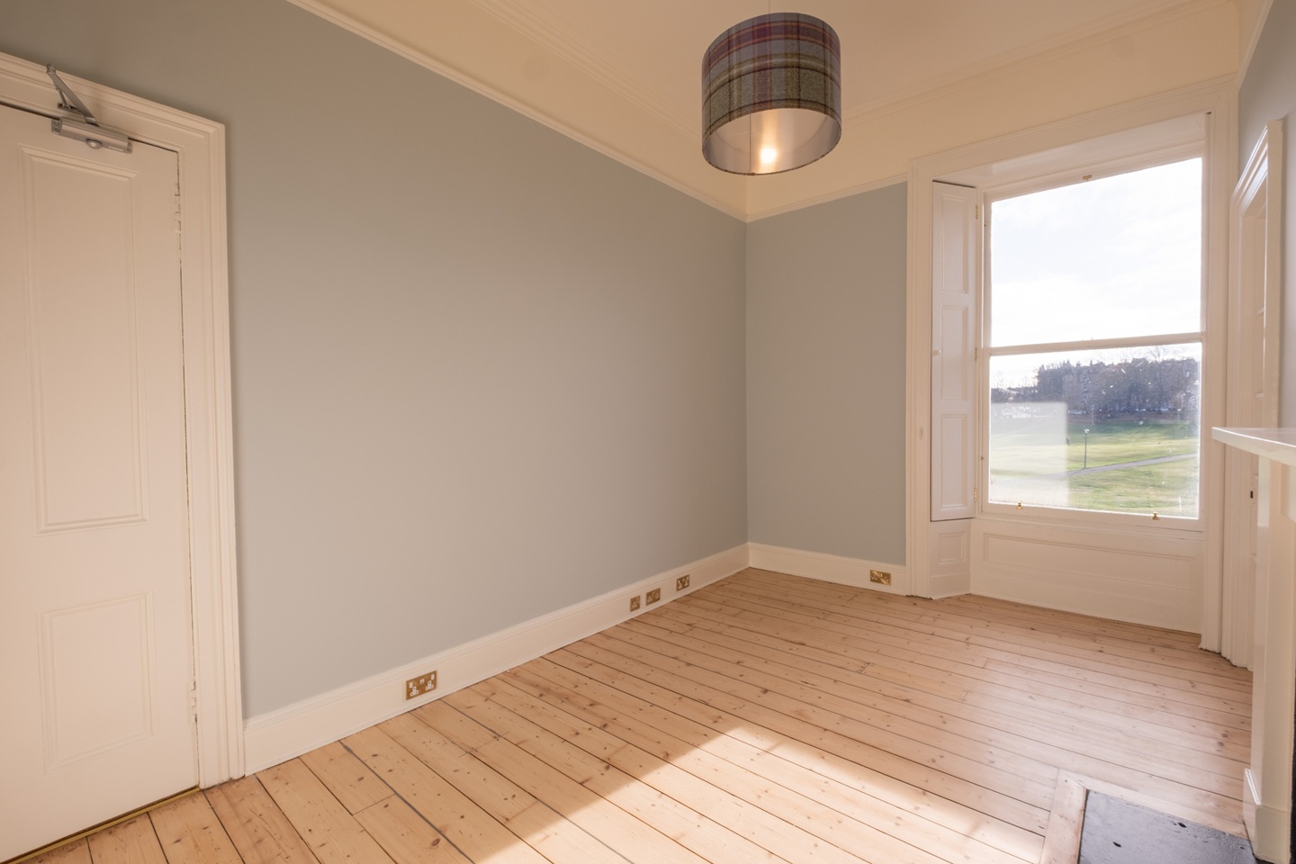 Edinburgh - 4 Bed Flat, Glengyle Terrace, EH3 - To Rent Now for £3,250. ...
