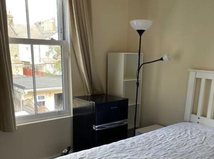 Room in a Shared House, Dunton Road, E10