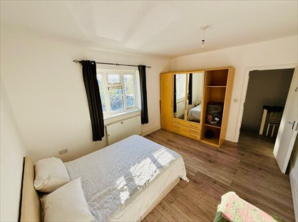 Room in a Shared House, Billet Road, E17