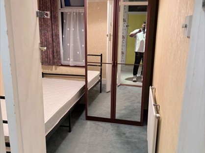 Room in a Shared House, Grosvenor Drive, RM11