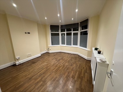 2 Bed Maisonette, Melfort Road, CR7