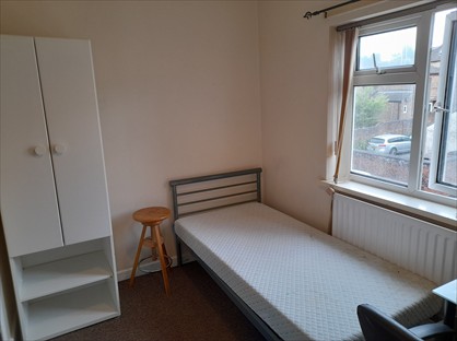Room in a Shared House, Parkhouse Street, ST1