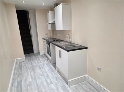 2 Bed Flat, Ashton Road, OL8