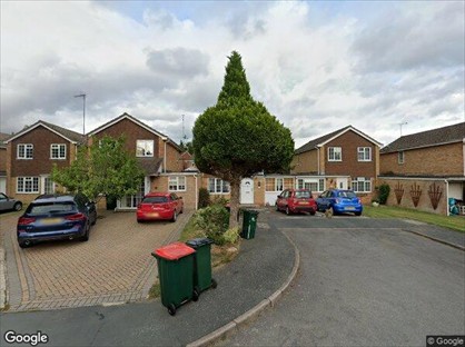 3 Bed Semi-Detached House, St Hildas Close, RH10