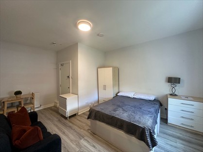 Studio Flat, Mount View Road, N4