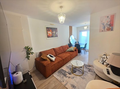 5 Bed Terraced House, Sandpiper Drive, BA22