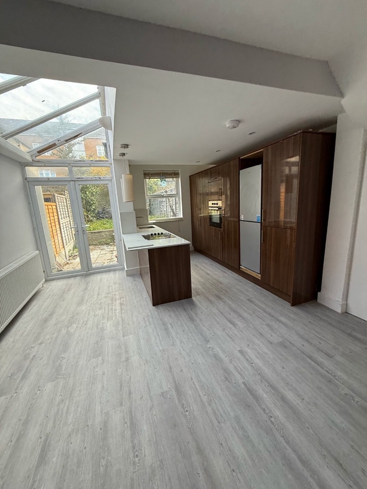 London - Room in a Shared House, Tottenham Street, W1T - To Rent Now ...
