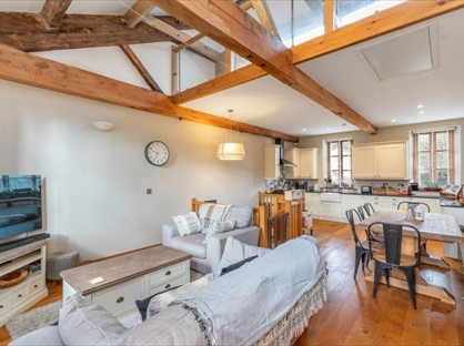 2 Bed Terraced House, Beckfoot Mill, BD16