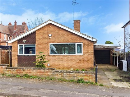 Room in a Shared House, Chester Road, NN8