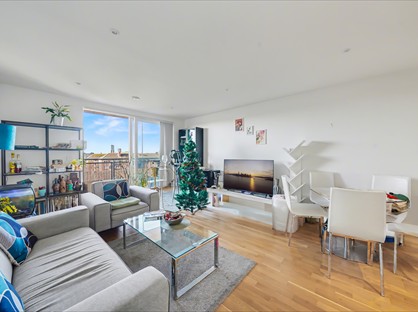 1 Bed Flat, Station House, SE8