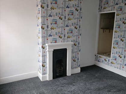 2 Bed Terraced House, Hordern Road, WV6