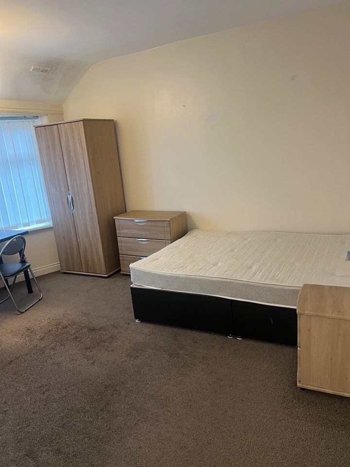 Additional image 21 of 4 Bed Semi-Detached House, Mornington Crescent, M14, N1 7GU