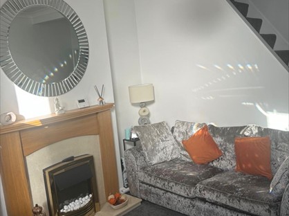 3 Bed Terraced House, Edward Street, S64