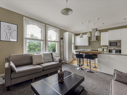 2 Bed Flat, Gunterstone Road, W14