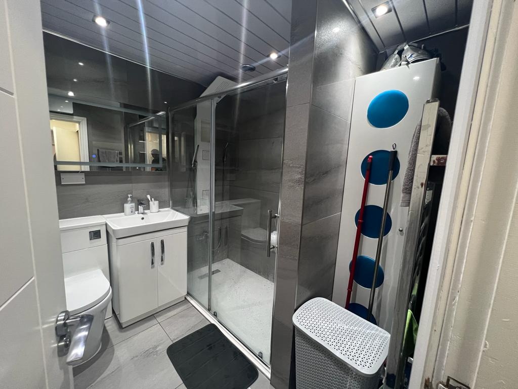 Additional image 5 of 5 Bed Terraced House, Hartington Road, LE2, N1 7GU