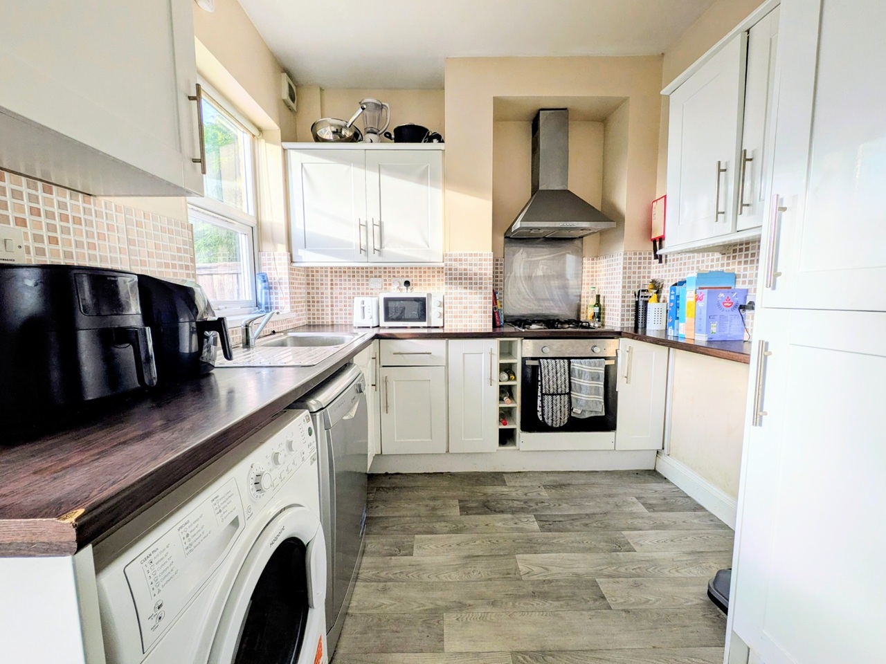 Additional image 2 of 4 Bed Terraced House, Park Road, NG7, N1 7GU