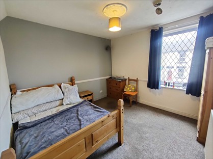 Room in a Shared House, Eldon Street North, S71