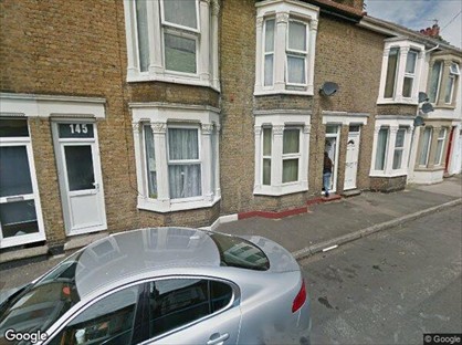 1 Bed Flat, Invicta Road, ME12
