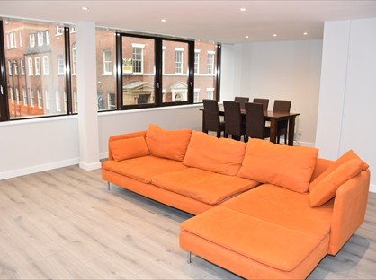 2 Bed Flat, Park Place, LS1