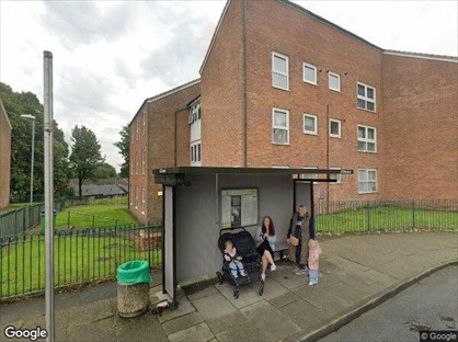 4 Bed Flat, Low Hill, OL12