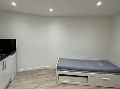 Studio Flat, Clonmell Road, N17