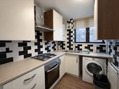 3 Bed Maisonette, Summer St, S3