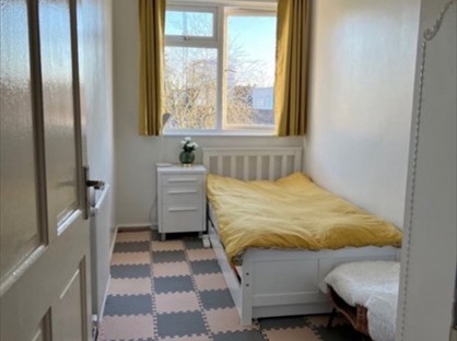 Room in a Shared House, London, NW9