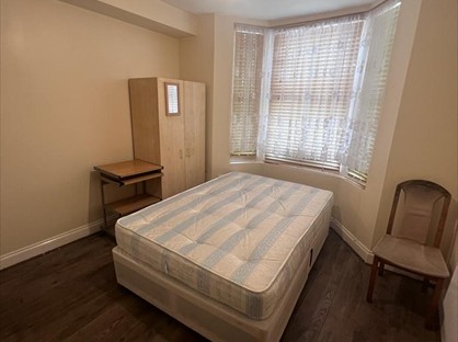 Studio Flat, Majendie Road, SE18