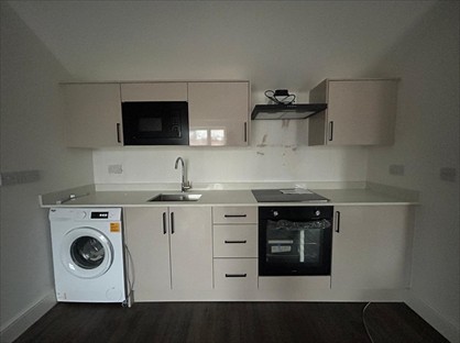 1 Bed Flat, Greenford Road, UB6