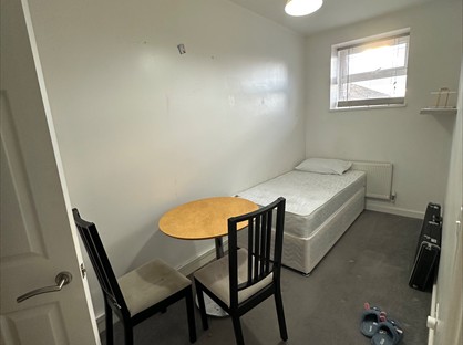 Room in a Shared Flat, Church Road, UB5