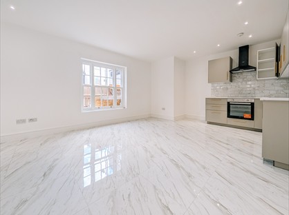 2 Bed Flat, Grey Goose Public House, SS4