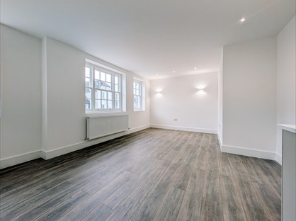 3 Bed Flat, Grey Goose Public House, SS4