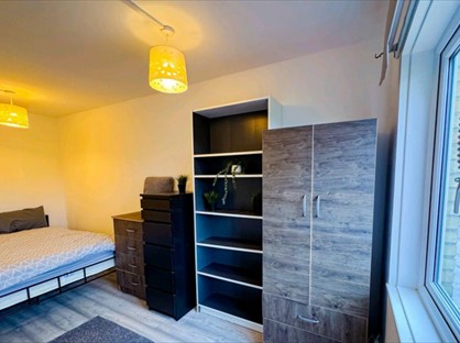 Room in a Shared House, Canning Town, E16