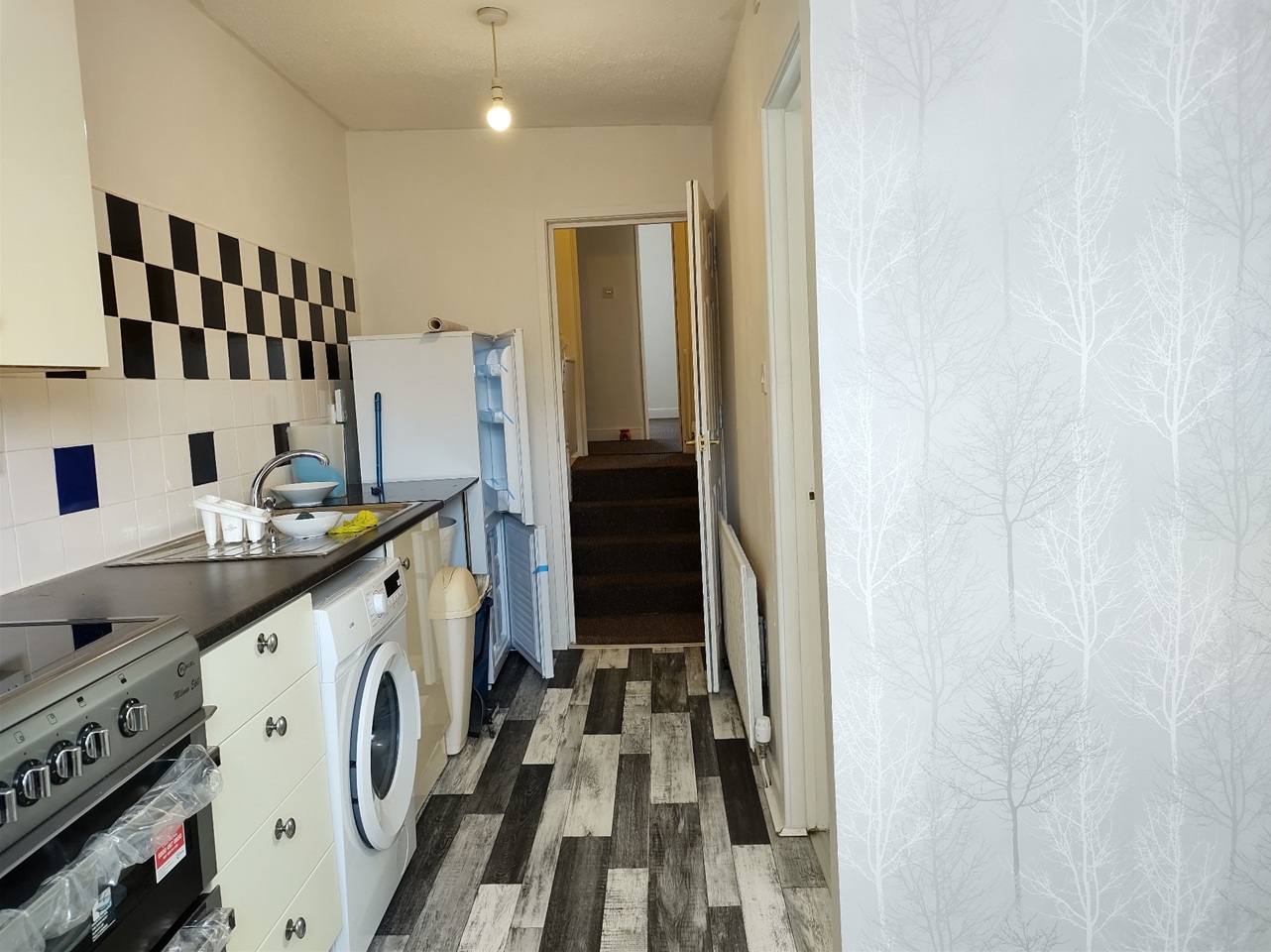 2 Bed Flat, Augusta Street, CF24, N1 7GU