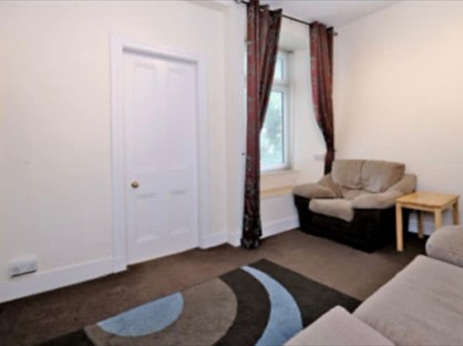 1 Bed Flat, Ashvale Place, AB10