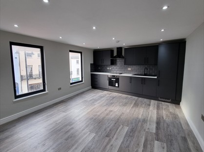 1 Bed Flat, Hall Gate, DN1