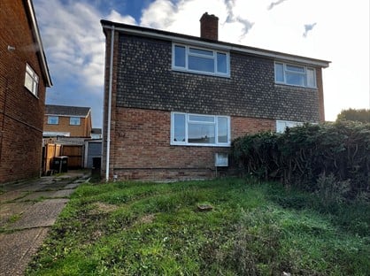 3 Bed Semi-Detached House, Edgecomb Road, IP14