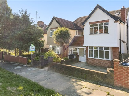 Studio Flat, Whitton Avenue West, UB6