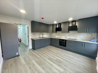 Room in a Shared House, Meyrick Road, NW10