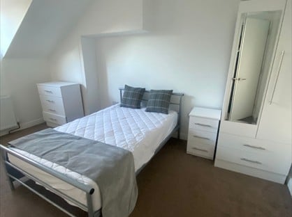 Room in a Shared House, Imperial Road, NG9