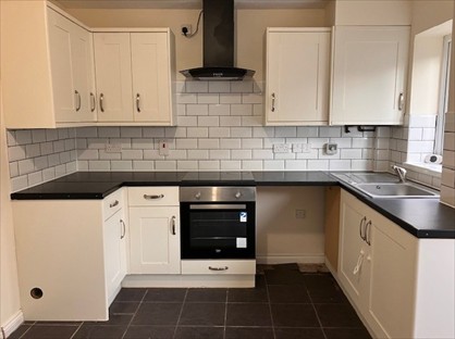 2 Bed Terraced House, Hartland Avenue, MK4